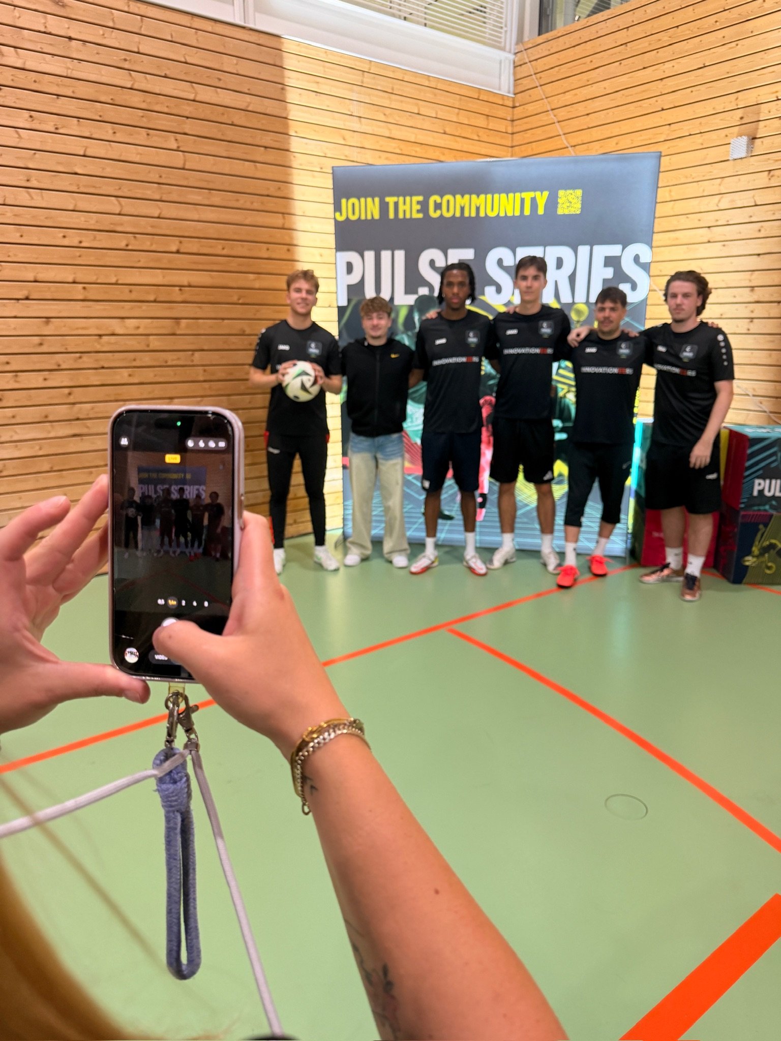 Siegerehrung Team Lisch, Sieger MLH Spieltag 1 mit Goldenem Ticket