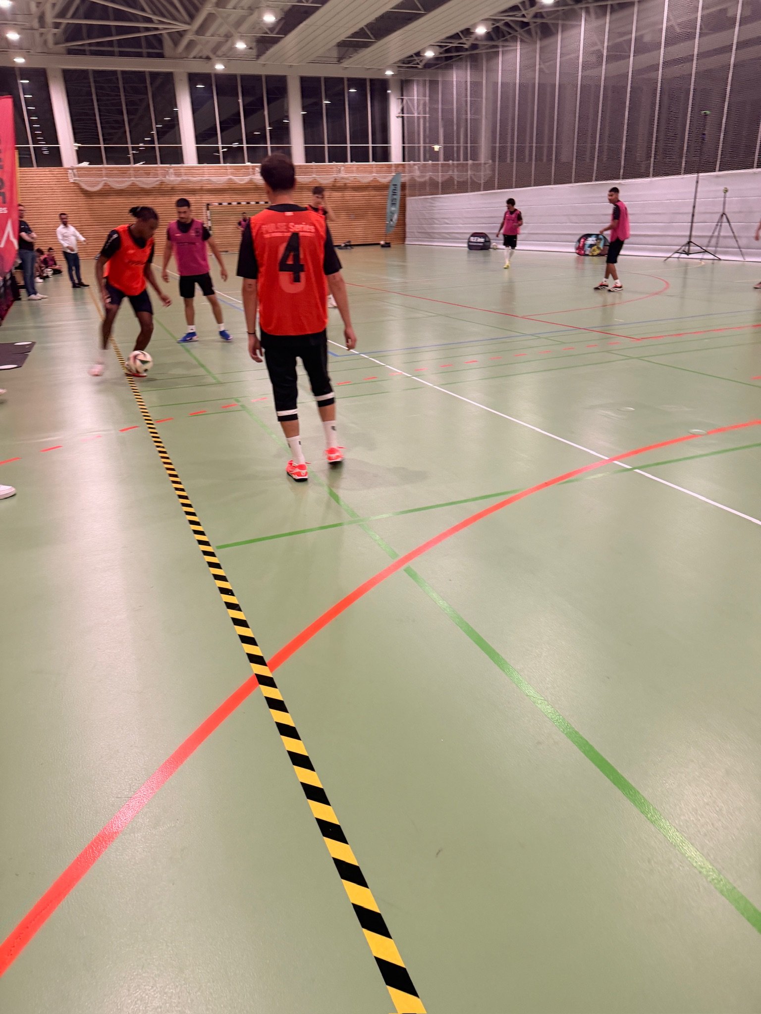 Feldaction in der Sportschule Oberhaching, Spieltag 1