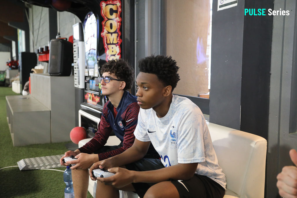 Beat the Pro Streams der PULSE Series bieten EA Sports FC Duelle